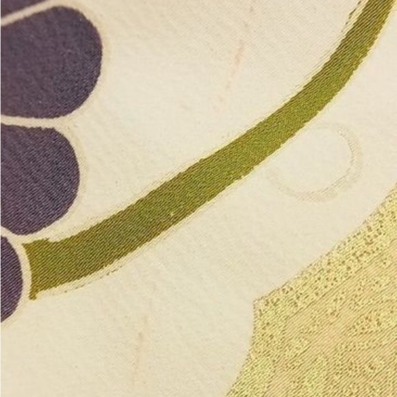 Japanese wedding kimono, gorgeous long-sleeved kimono, rhombus Gold color gem - Picture 7 of 7